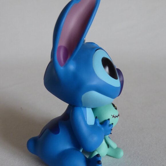 NEW 2019 HALLMARK DISNEY LILO & STITCH CHRISTMAS STITCH SCRUMP ORNAMENT - Picture 3 of 7